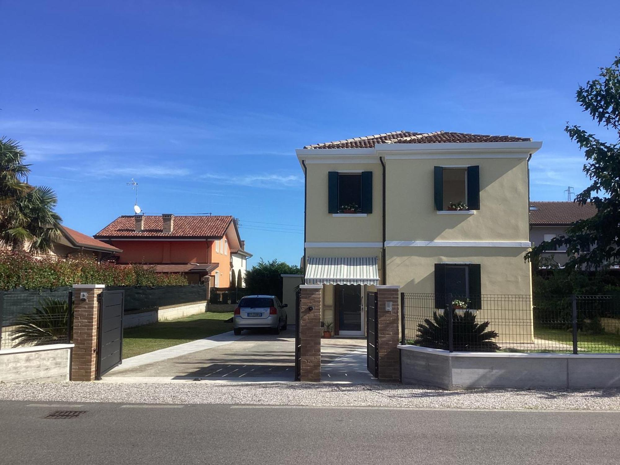 La Casa Gialla Scardovari Exterior photo
